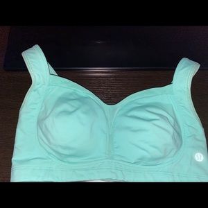 Lululemon Ta Ta Tamer Bra - Aqua 34DD